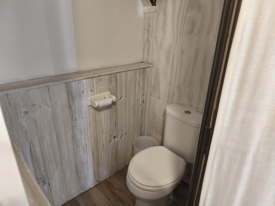 5 Bedroom Property for Sale in Perlemoenbaai Western Cape